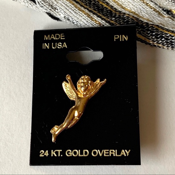 🛍Bundle sale! Mini gold angel/fairy pin - Picture 1 of 7